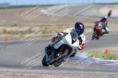 media/May-09-2022-Lets Ride (Mon) [[4de522fb14]]/Group B/Session 1 (Phil Hill)/